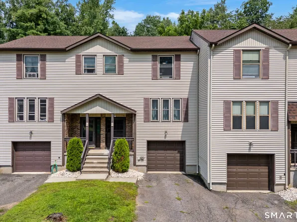 41 Country Hill Road #41, Naugatuck, CT 06770