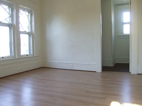 3207 K St — Photo 11