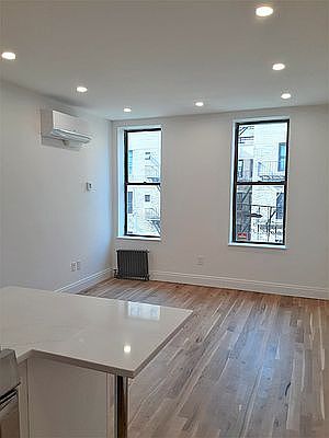 5th image of 53 E 97th St APT 5A