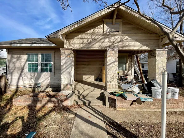502 N Kramer Dr, Dallas, TX 75211