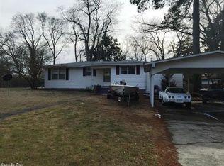 704 Valley View Rd, Benton, AR 72019