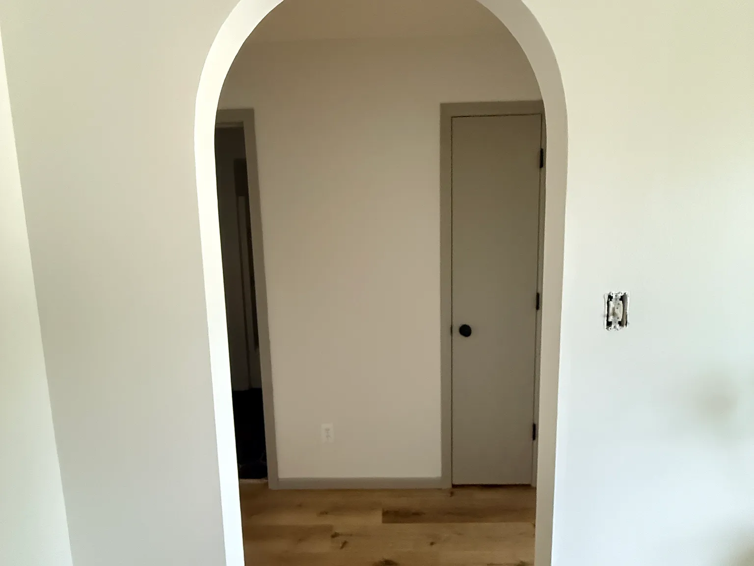 2 bed, 1000 sqft, $1,850 — Photo 4