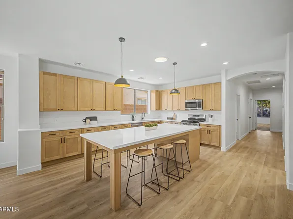11806 N 142ND Drive, Surprise, AZ 85379