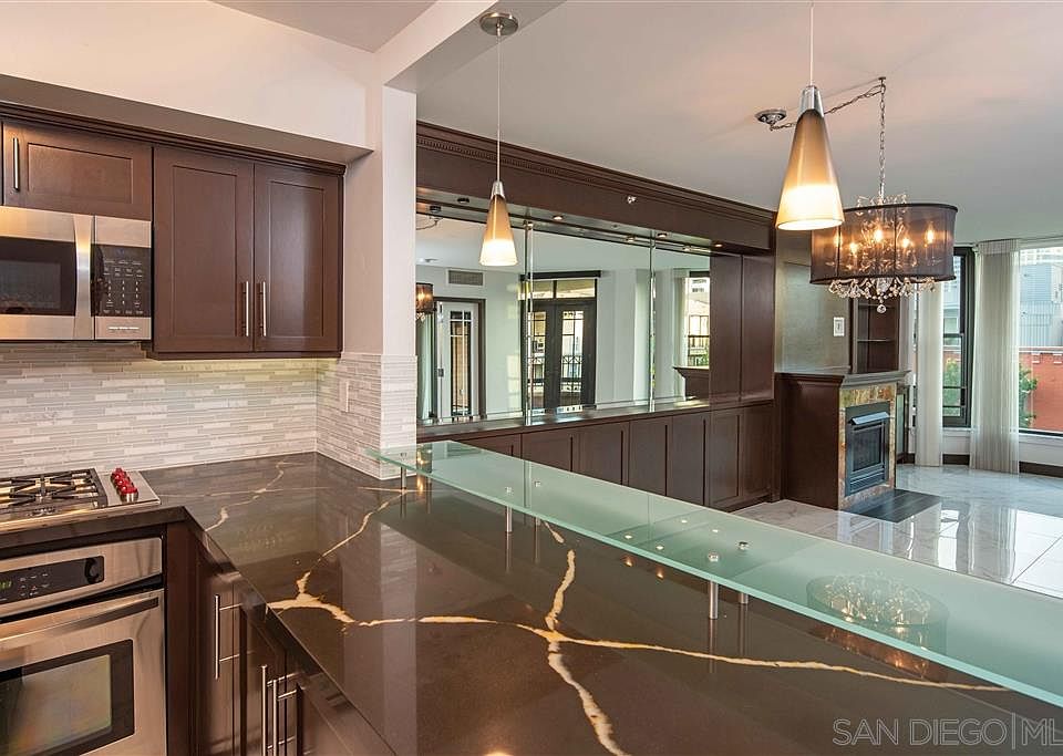 1st image of 500 W Harbor Dr Unit 505