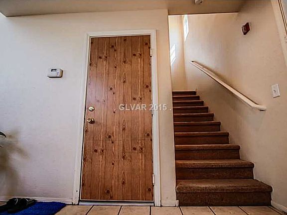 5th image of 3233 Sunrise Cove Ave