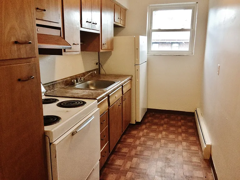 Bloomfield - Apartments For Rent In Pittsburgh — Photo 2
