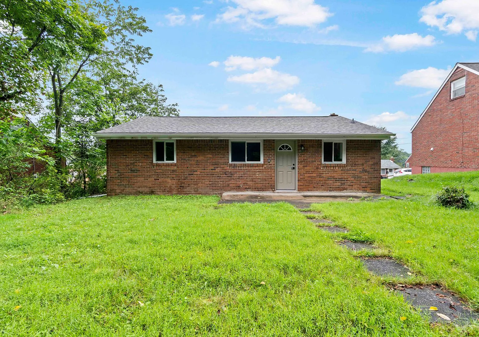 Available Now! Fully Renovated 3 Bedroom In Penn Hills! — Photo 2