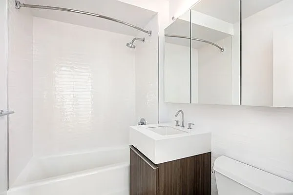 Rented by Chelsea Associates LLC | media 6