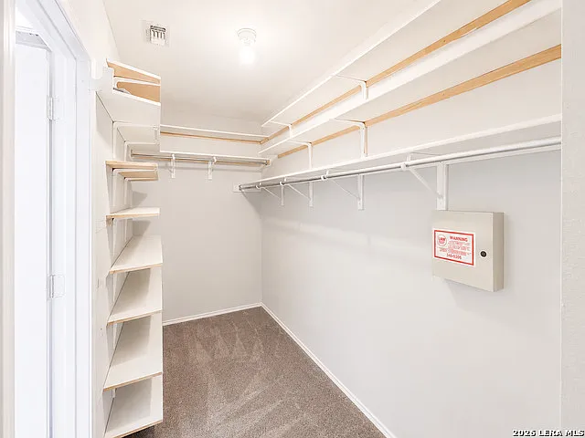 12 Dunthorte Ln — Photo 16