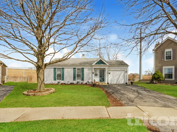 3261 Bremerton Ln, Aurora, IL 60504