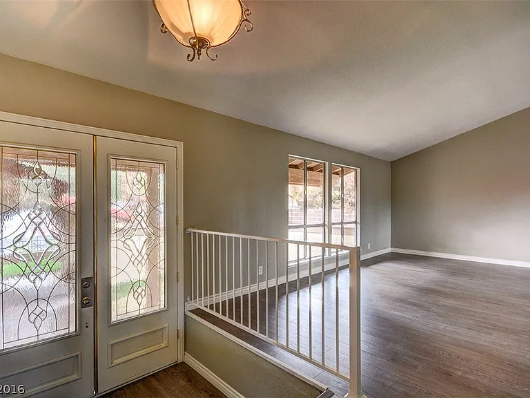 3670 La Junta Dr — Photo 4
