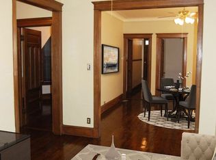 829 W Aldine Ave APT 1, Chicago, IL 60657