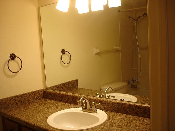 5th image of 1904 Patton Creek Ln