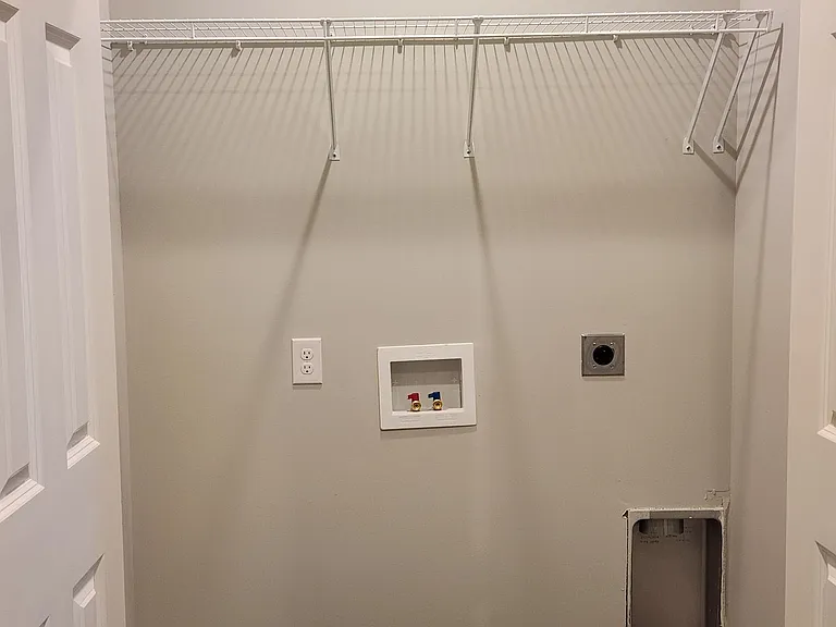 201 Palmer Ct — Photo 5