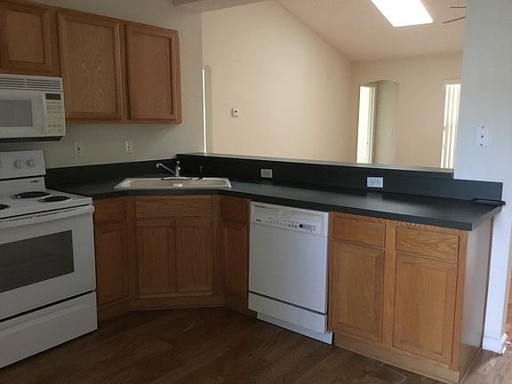4th image of 8050 Steamboat Springs Dr