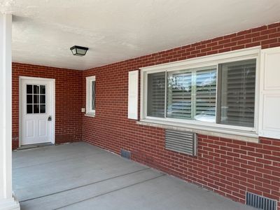 1719 Grove St APT 12, Glenview, IL, 60025