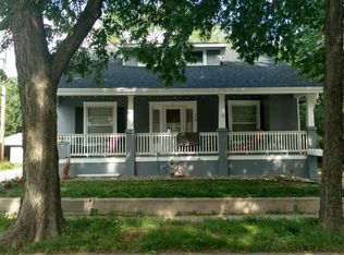 310 N 7th St APT 2, Beatrice, NE 68310