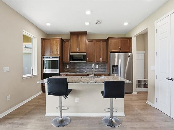 4th image of 11918 BAHIA VALLEY DRIVE