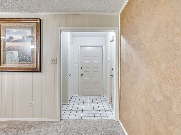 5th image of 741 NW James Cir