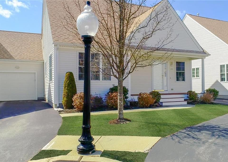 1st image of 174 Boylston Dr