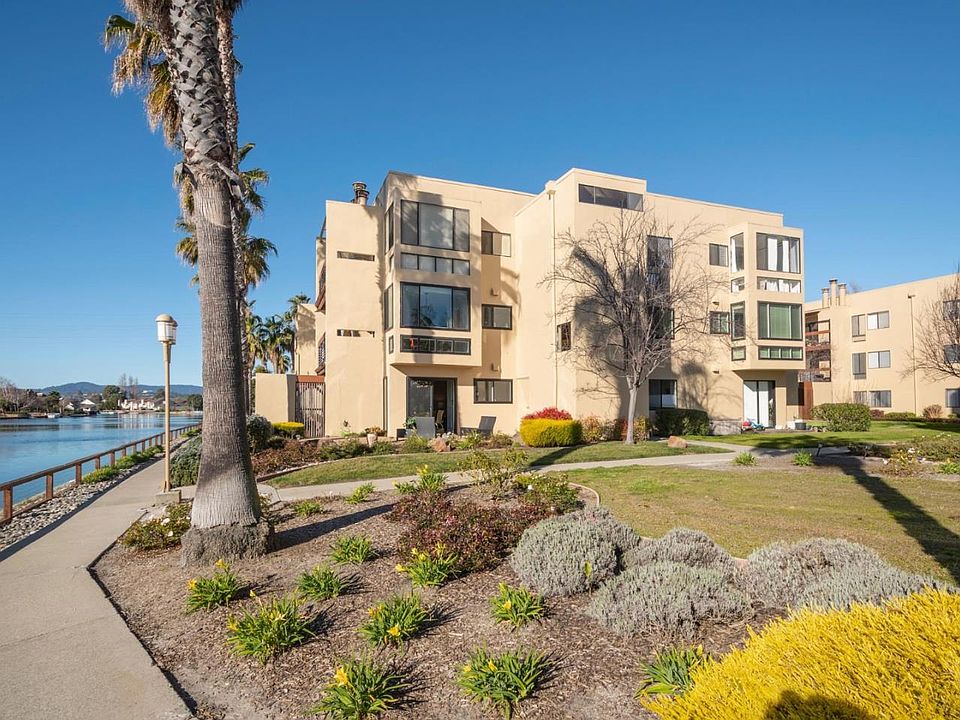 1st image of 914 Beach Park Blvd APT 76