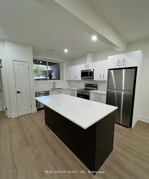 4590 Lee Ave — Photo 6