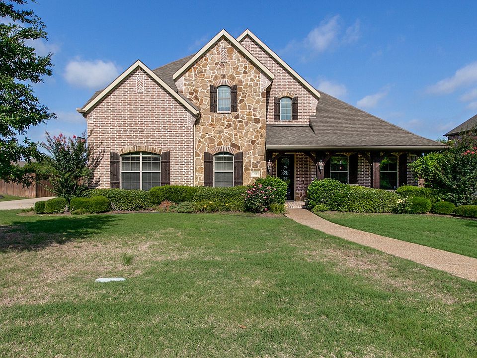 1st image of 311 Highpoint Dr