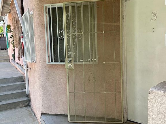 2nd image of 5347 Oakland St APT 3