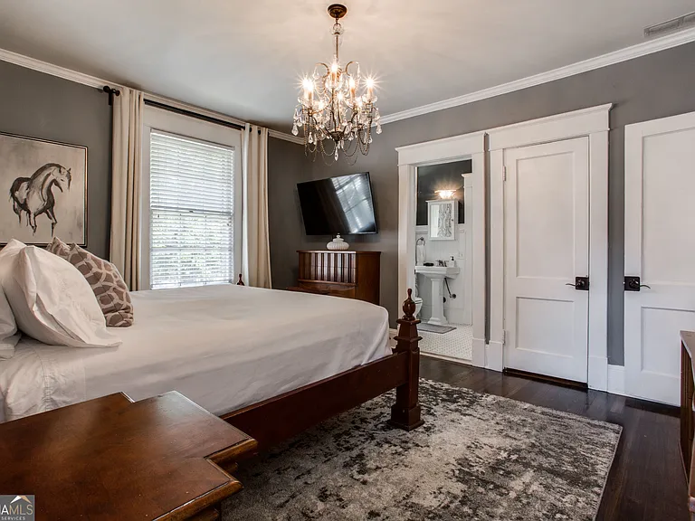 524 Seminole Ave NE — Photo 32