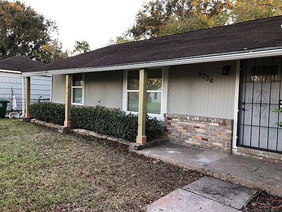 Brand new siding, new windows, security gate