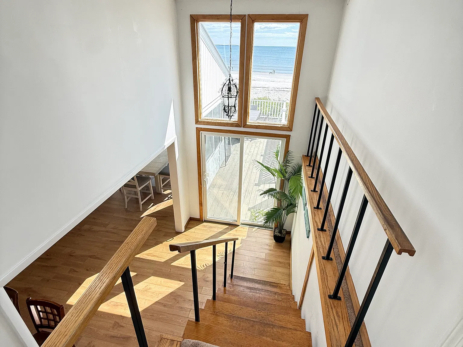 4 bed, 2500 sqft, $3,000 — Photo 4