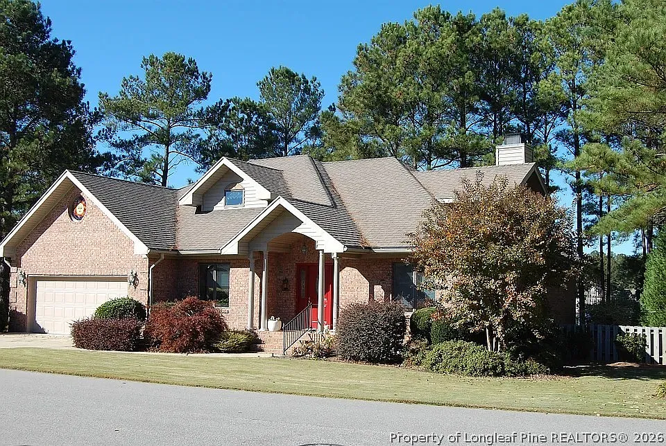1165 Greenbriar Dr