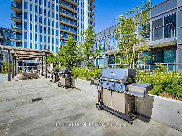 55 Regent Park Blvd #1307 — Photo 35