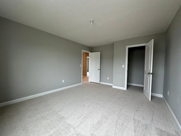 7083 Fenwick St NW — Photo 32