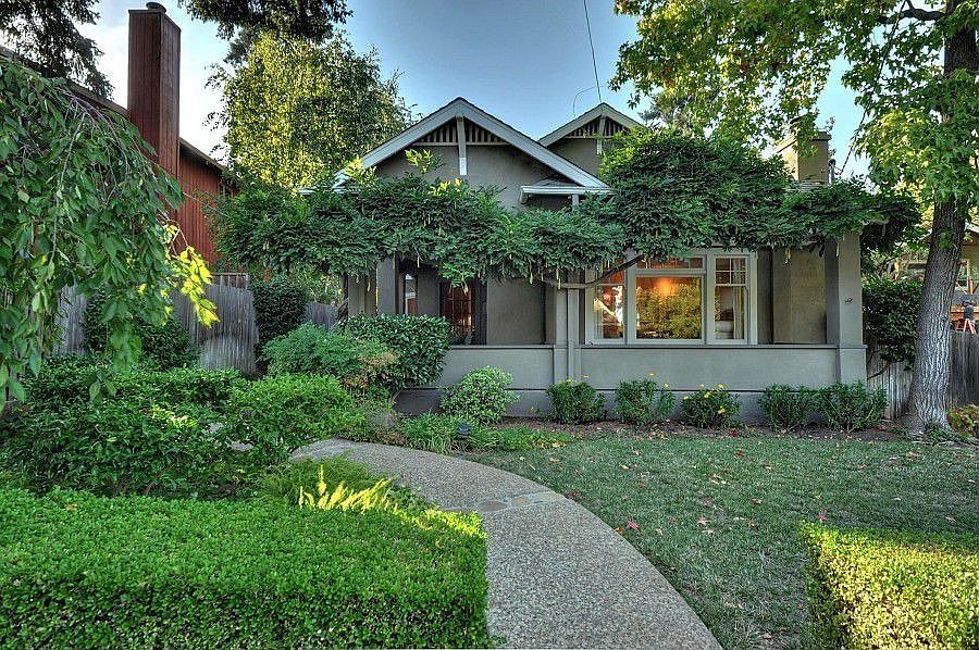 1st image of 43 Bayview Ave