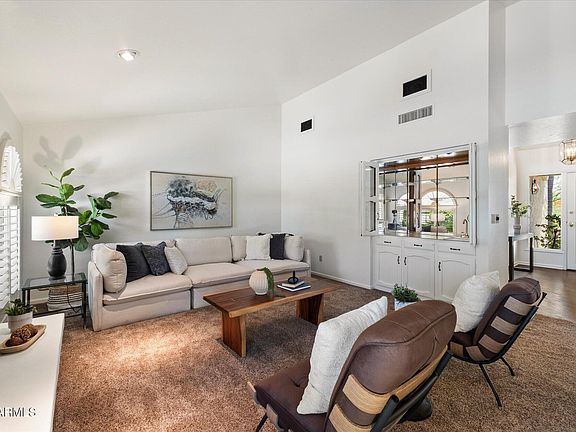 4th image of 8308 E VISTA DE VALLE --