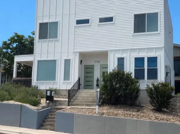 2108 Rosewood Ave #B, Austin, TX 78702