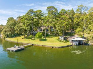 412 Long Island Dr, Hot Springs National Park, AR 71913