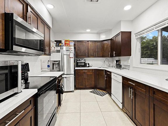 4th image of 1541 NW 63rd Ave
