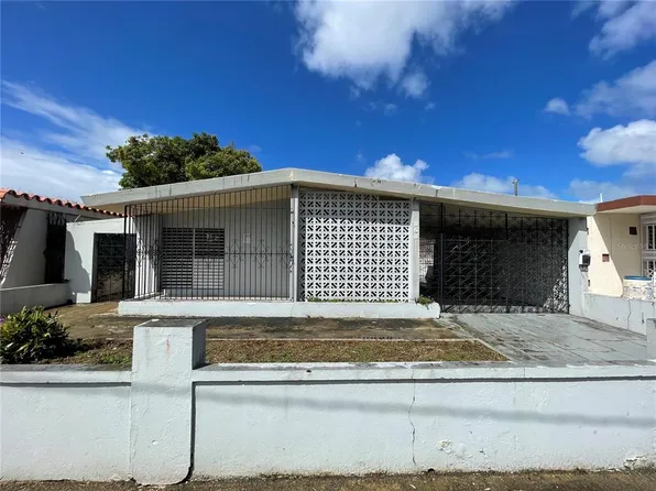 501-804224 Urb Country Clb #868, San Juan, PR 00924