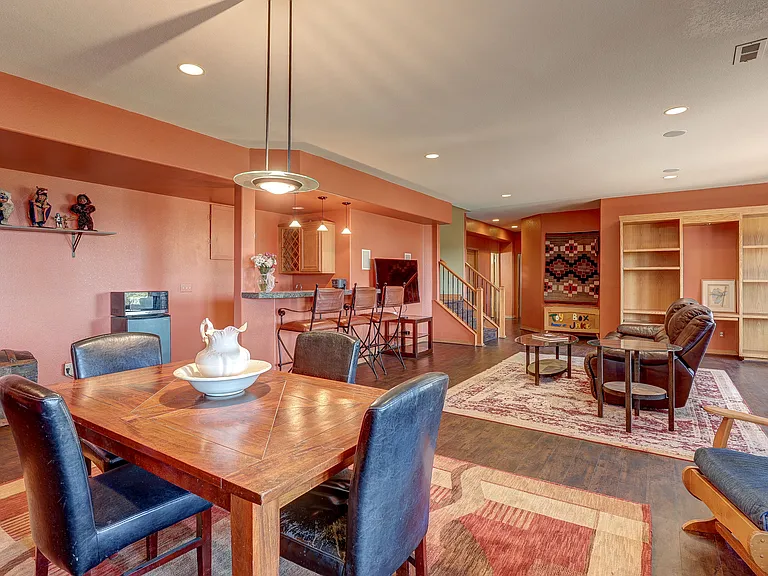 16175 Sandstone Dr — Photo 30