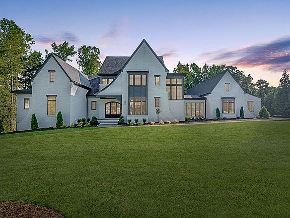 2nd image of 1008 Welch Ln