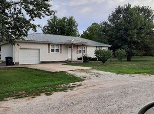 207 W Walker Ave, Walker, MO 64790