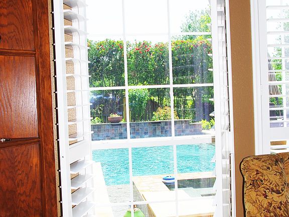 4th image of 1730 Lake Charlotte Ln