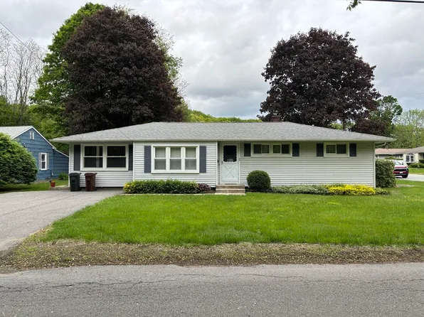 53 Burnett St, Auburn, MA 01501