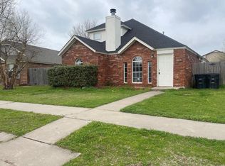 1614 Westmore Dr, Moore, OK 73170