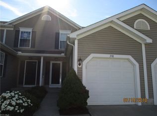 358 Angela Ln UNIT 17C, Avon Lake, OH 44012