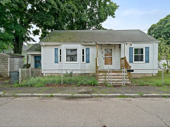 9 Northfield Ave, Quincy, MA 02169