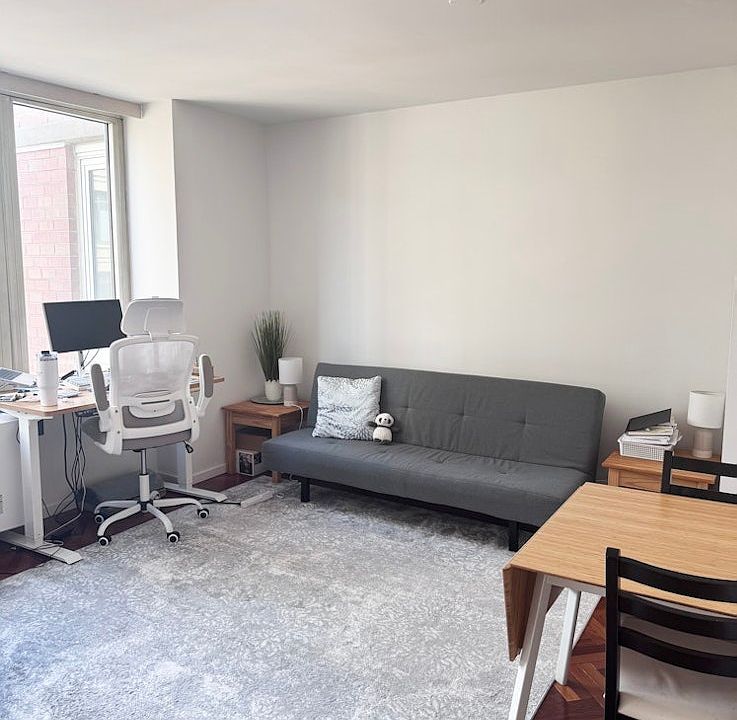 1st image of 2373 Broadway APT 1125