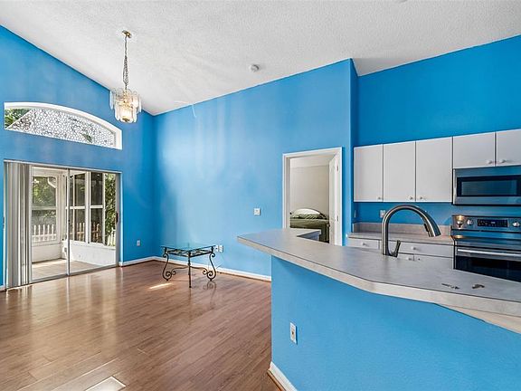 4th image of 10127 Barnett Loop